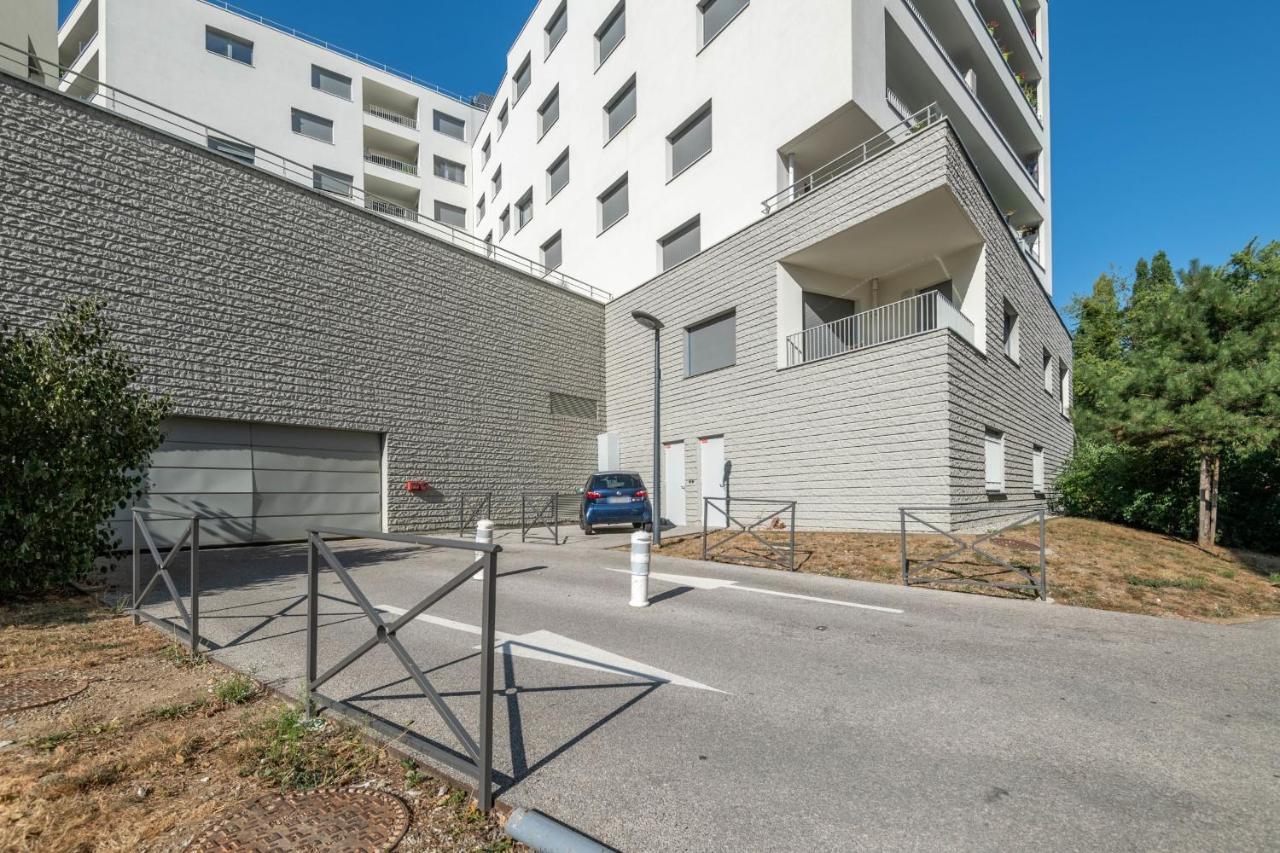 Charming Apartment With Balcony And Parking Near The Center Of Annecy Dış mekan fotoğraf